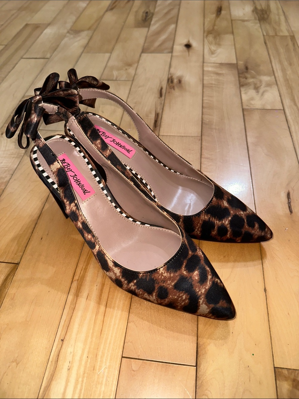 Betsey Johnson Leopard Print Pointed Slingback Pumps with Chunky Heel
